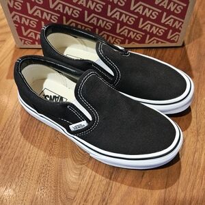 Vans Classic Black Slip-On Sneakers